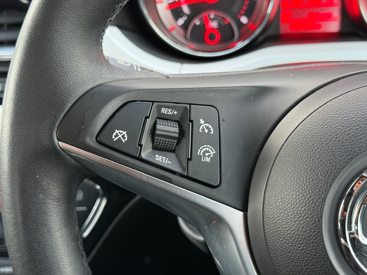 Used Vauxhall ADAM 2017 for sale - 76881699: Photo 20