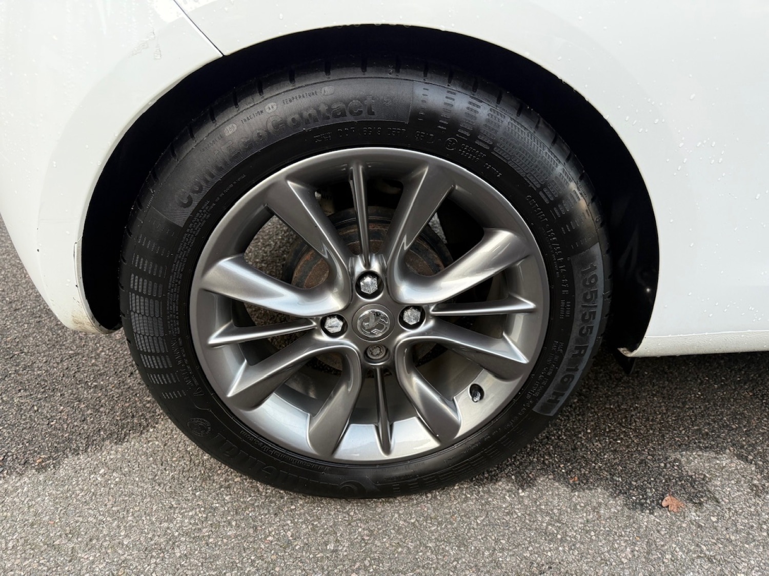 Used Vauxhall ADAM 2017 for sale - 76881699: Photo 5