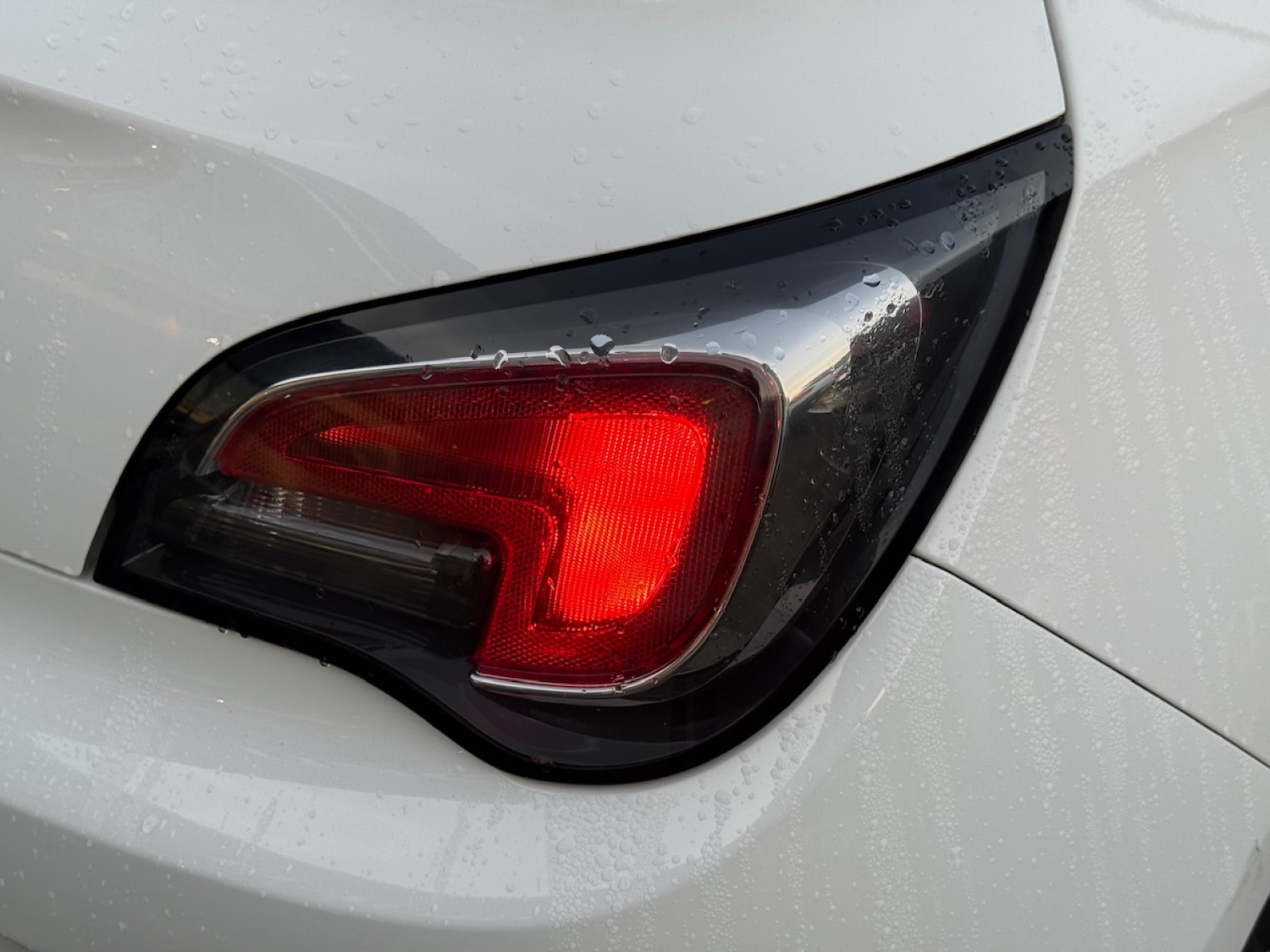 Used Vauxhall ADAM 2017 for sale - 76881699: Photo 6