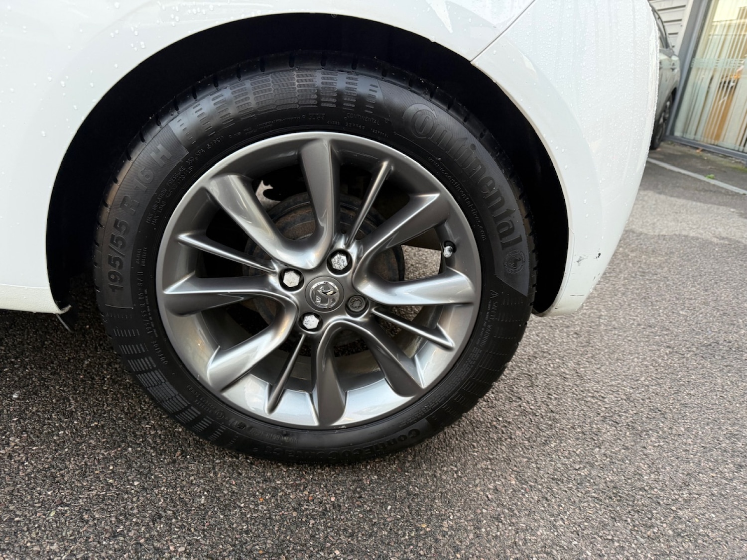 Used Vauxhall ADAM 2017 for sale - 76881699: Photo 8