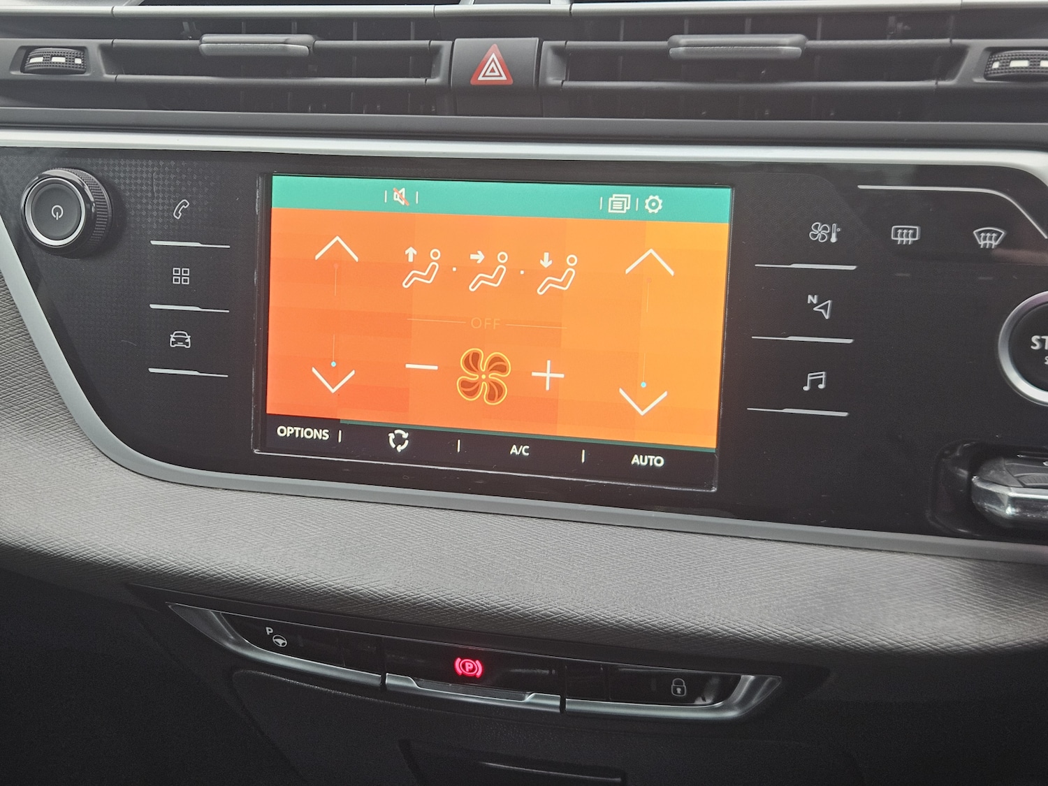 Used Citroen C4 Grand Picasso 2019 for sale - 76870177: Photo 19