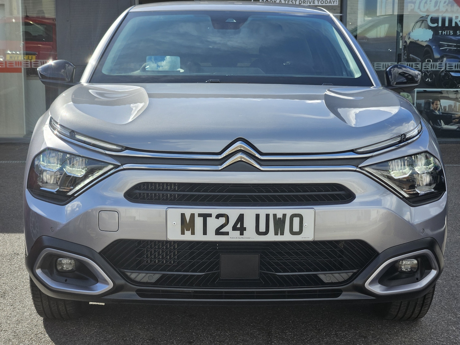 Used Citroen C4 2024 for sale - 75763925: Photo 2