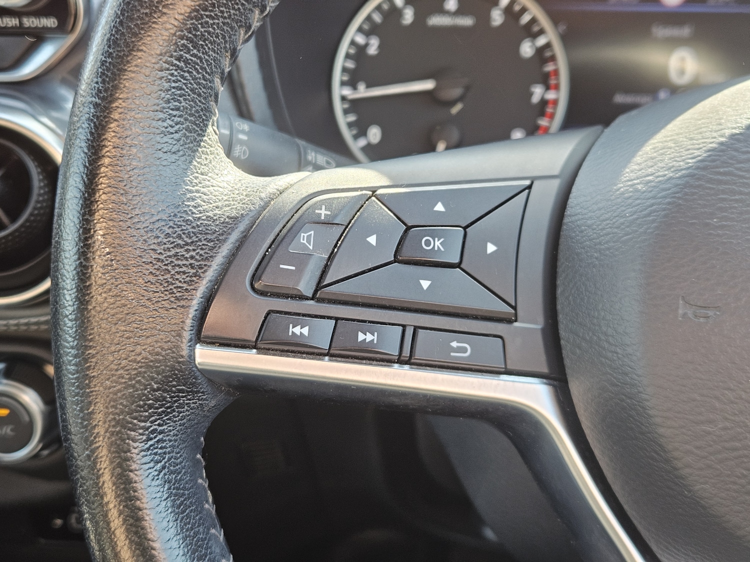 Used Nissan Juke 2020 for sale - 77013170: Photo 16