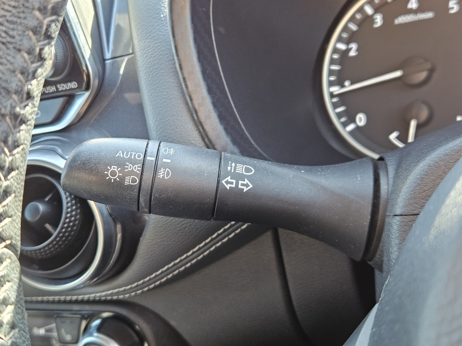 Used Nissan Juke 2020 for sale - 77013170: Photo 17