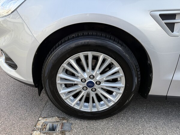 Used Ford S-Max 2015 for sale - 75618607: Photo 7