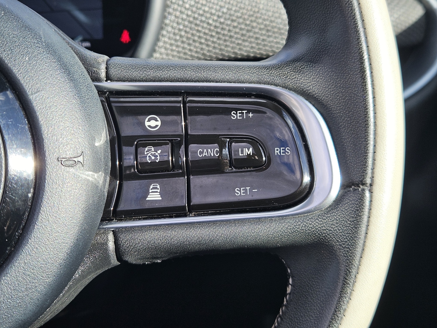 Used Fiat 500 2021 for sale - 76261533: Photo 17