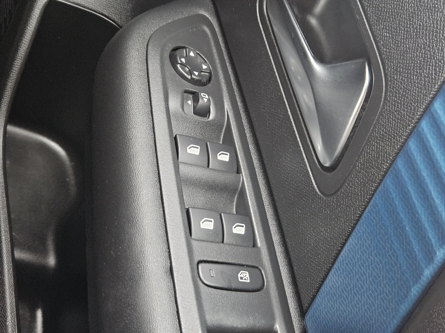 Used Citroen C4 2022 for sale - 76873970: Photo 21