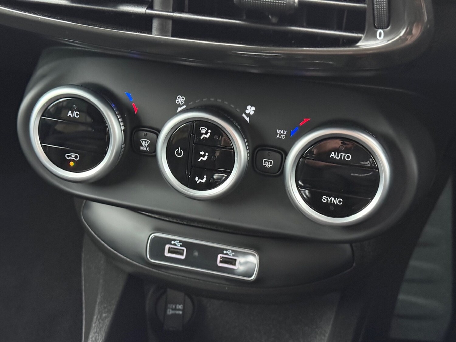 Used Fiat 500X 2023 for sale - 76168824: Photo 11
