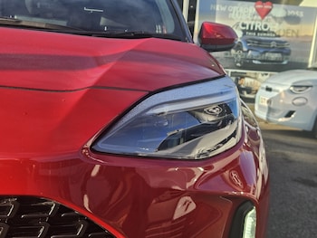 Used Toyota Yaris Cross 2024 for sale - 76466522: Photo