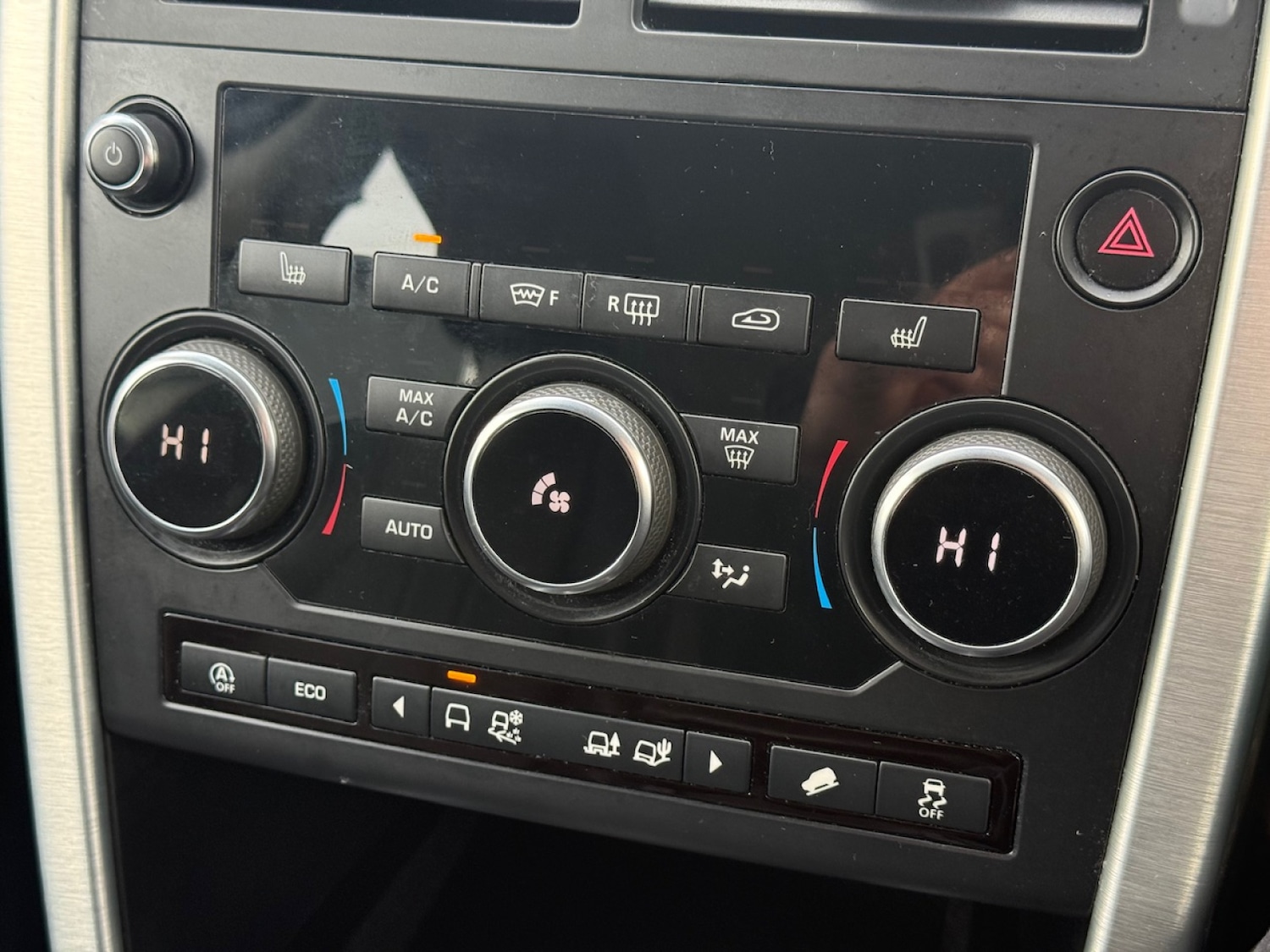 Used Land Rover Discovery Sport 2018 for sale - 76321918: Photo 12