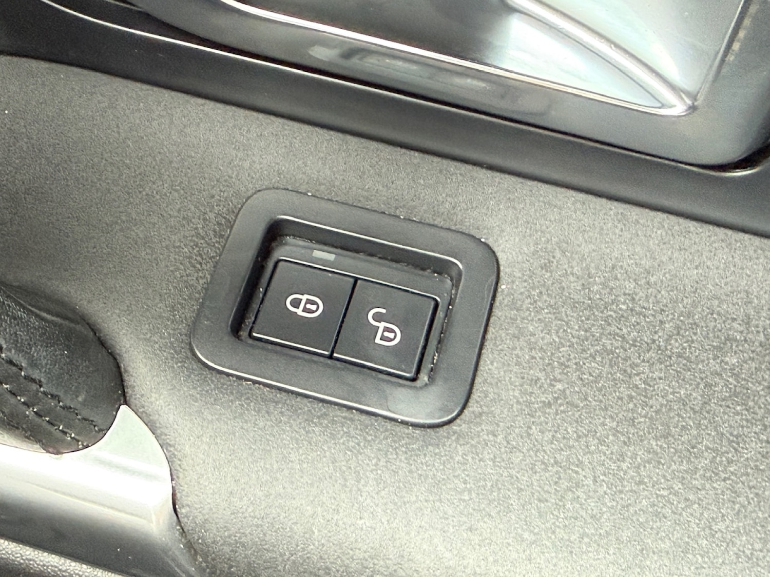 Used Land Rover Discovery Sport 2018 for sale - 76321918: Photo 8