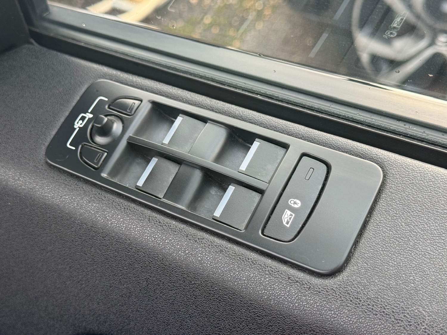 Used Land Rover Discovery Sport 2018 for sale - 76321918: Photo 9