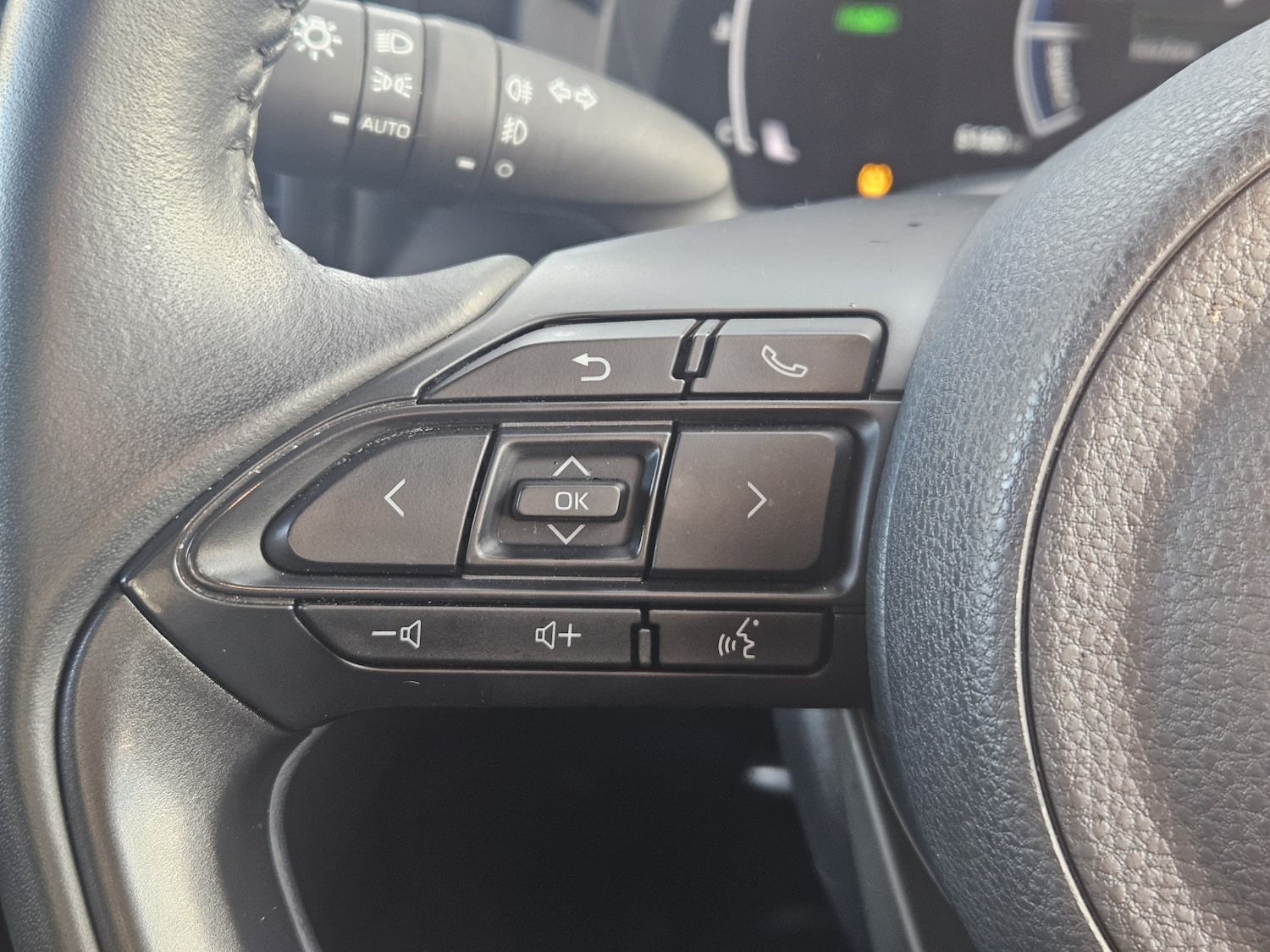 Used Toyota Yaris Cross 2024 for sale - 76873734: Photo 14