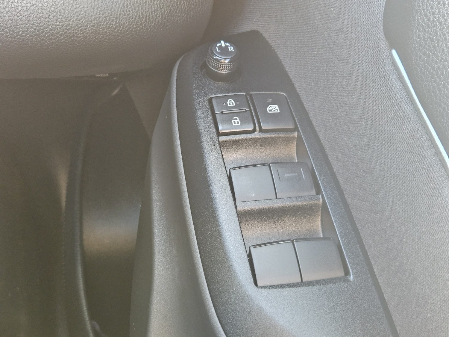 Used Toyota Yaris Cross 2024 for sale - 76873734: Photo 18