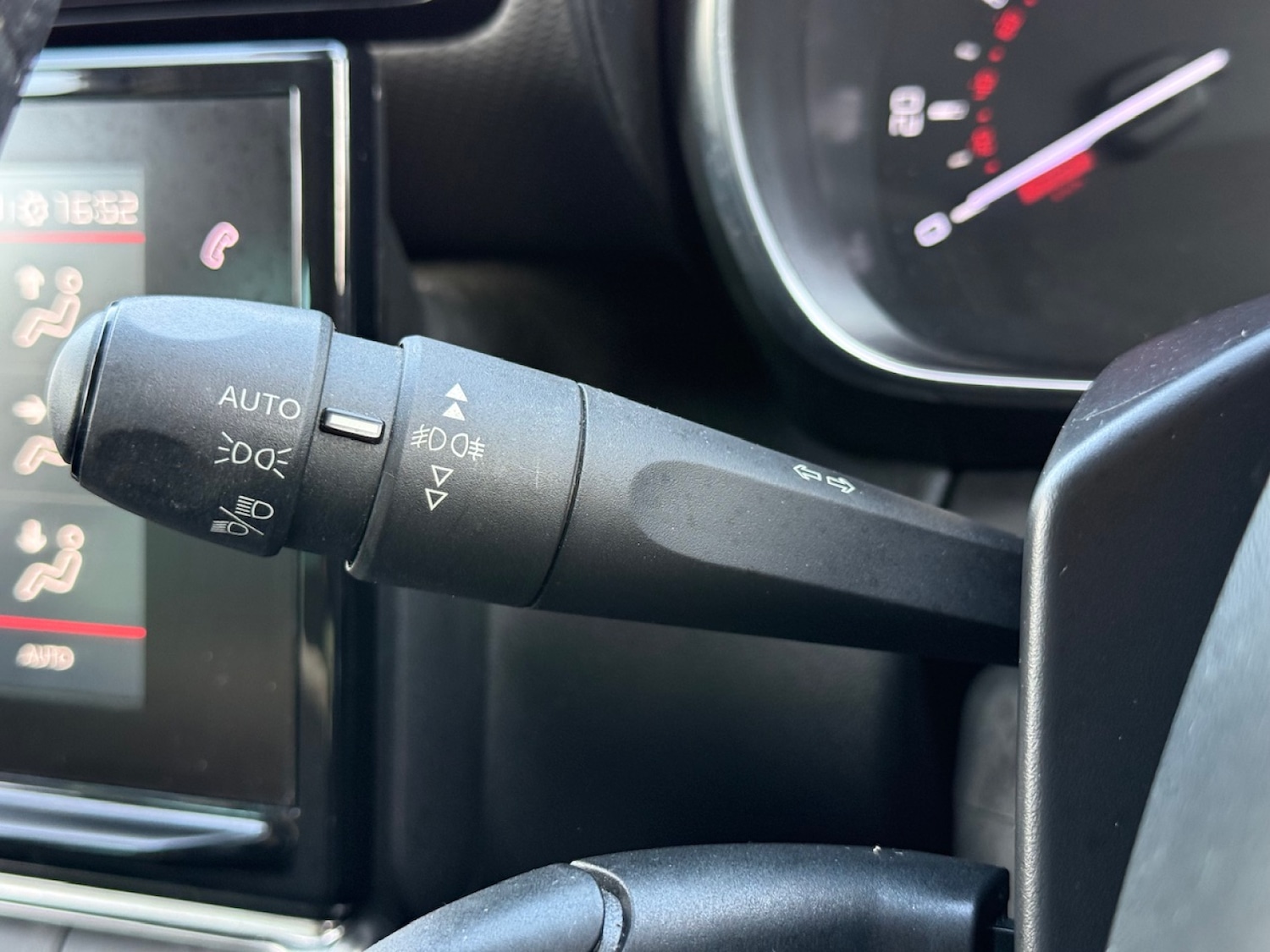 Used Citroen C3 Aircross 2018 for sale - 76104388: Photo 25