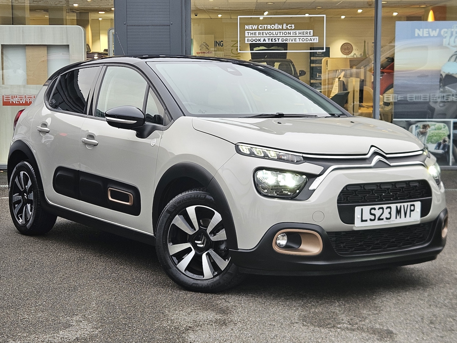 Used Citroen C3 2023 for sale - 76873716: Photo 1