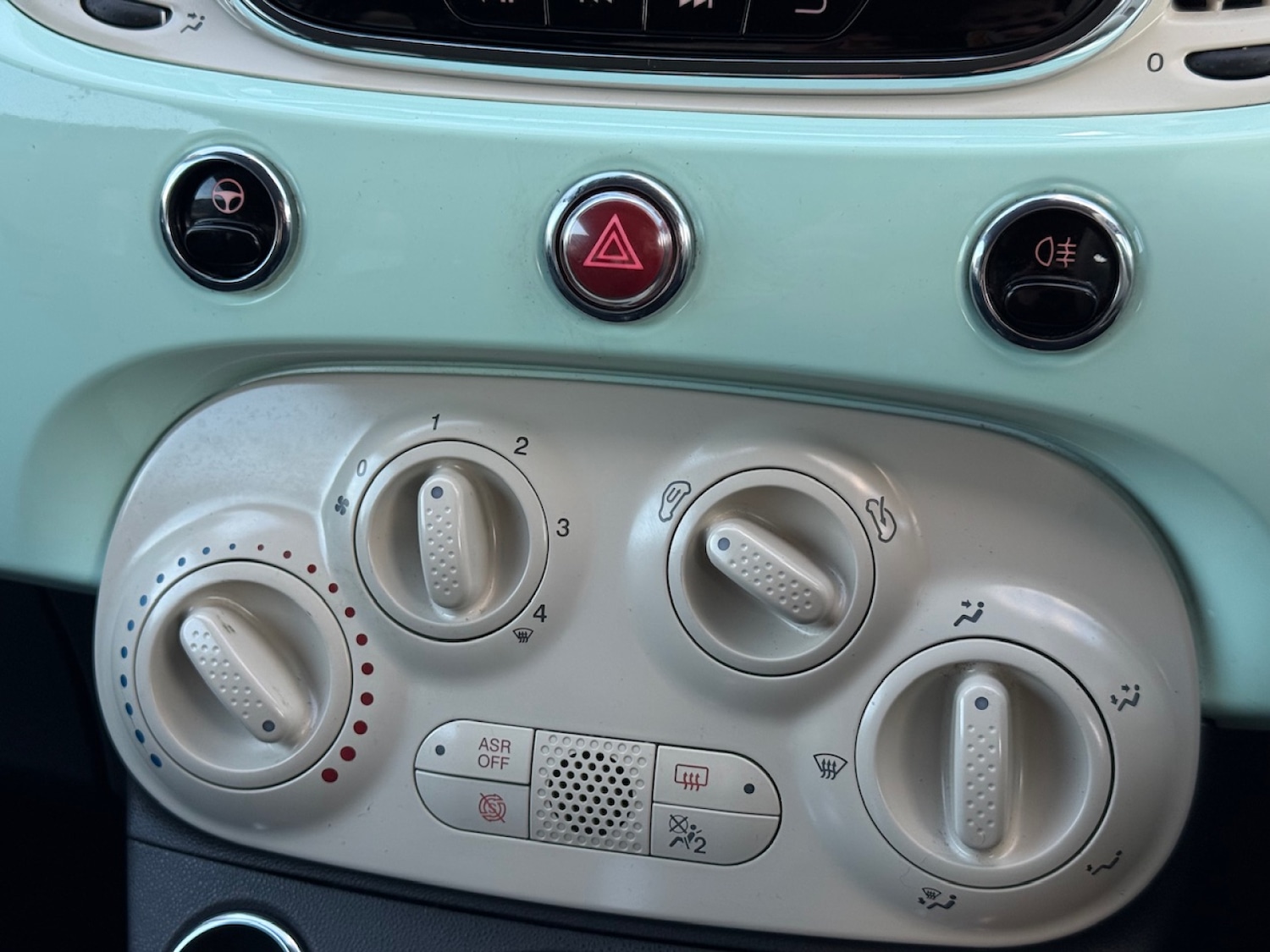 Used Fiat 500 2015 for sale - 77063292: Photo 22