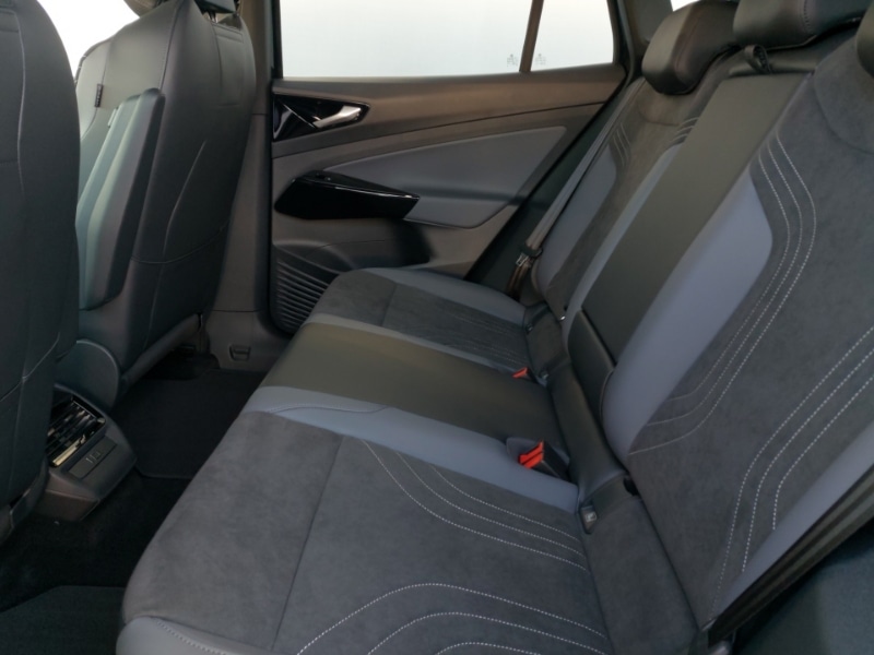 Used Volkswagen ID.4 2025 for sale - 77832325: Photo 6