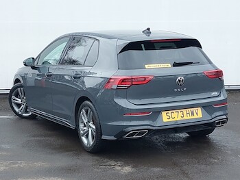 Used Volkswagen Golf 2024 for sale - 77816080: Photo