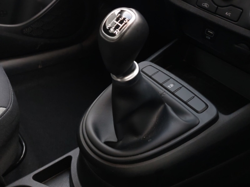 Used Hyundai i10 2022 for sale - 76893593: Photo 15