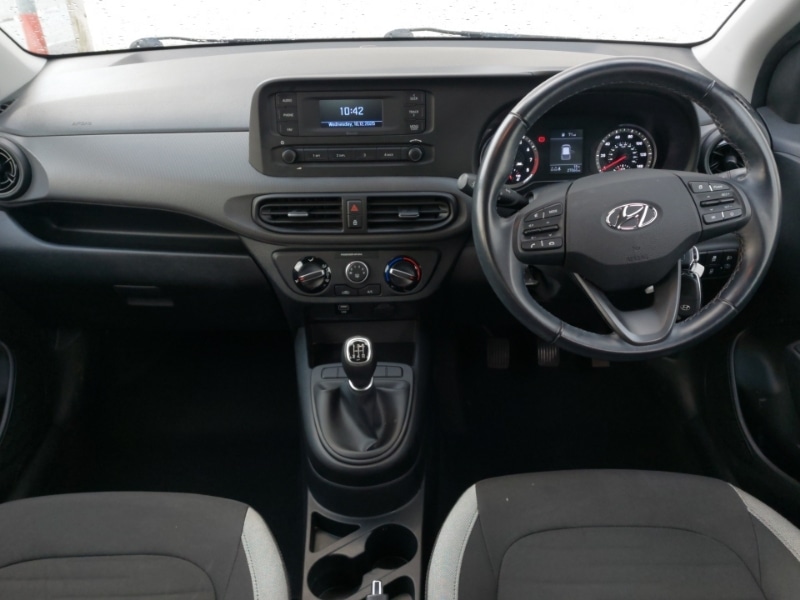 Used Hyundai i10 2022 for sale - 76893593: Photo 2