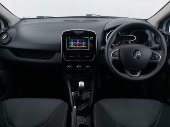 Used Renault Clio 2019 for sale - 78976913: Photo