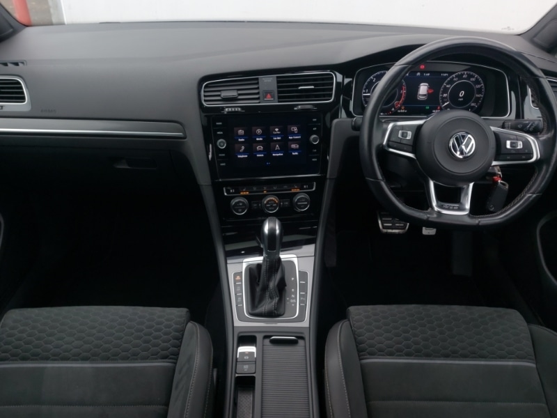 Used Volkswagen Golf 2018 for sale - 76309077: Photo 2