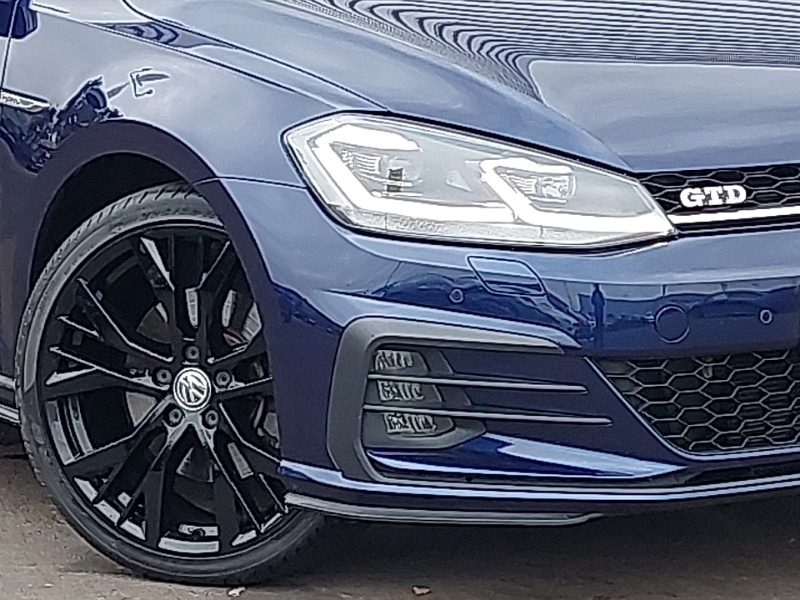 Used Volkswagen Golf 2018 for sale - 76309077: Photo 9