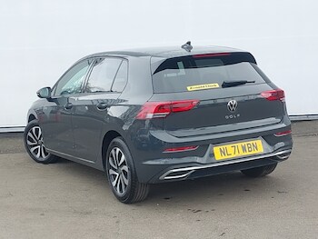 Used Volkswagen Golf 2021 for sale - 78033186: Photo