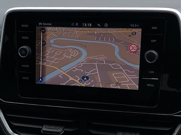 Used Volkswagen T-Roc 2024 for sale - 74907992: Photo 15