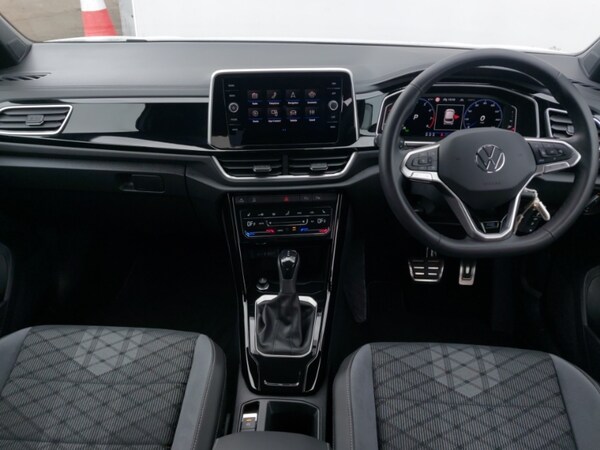Used Volkswagen T-Roc 2024 for sale - 74907992: Photo 2