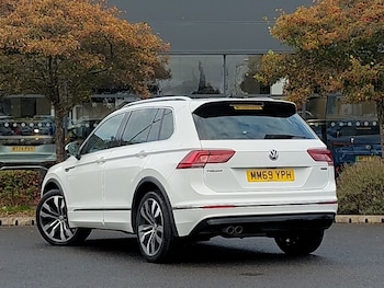 Used Volkswagen Tiguan 2020 for sale - 76180619: Photo 3