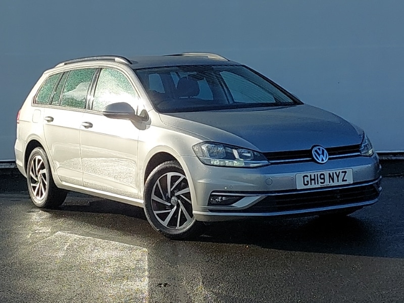 Used Volkswagen Golf 2019 for sale - 76054320: Photo 1