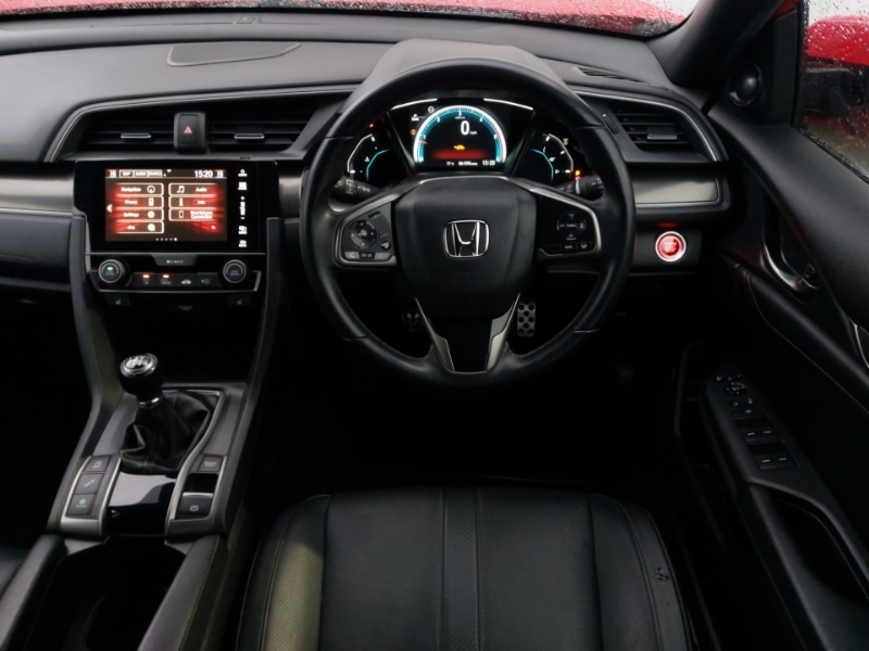 Used Honda Civic 2018 for sale - 76736991: Photo 11