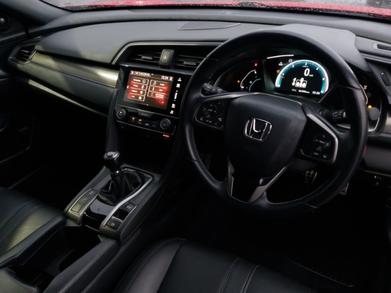 Used Honda Civic 2018 for sale - 76736991: Photo 13