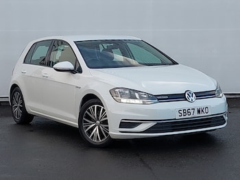 Volkswagen - Golf