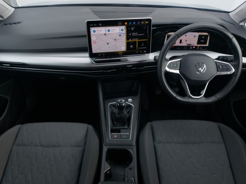 Used Volkswagen Golf 2024 for sale - 78163933: Photo 2