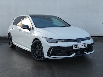 Used Volkswagen Golf 2025 for sale - 77751256: Photo