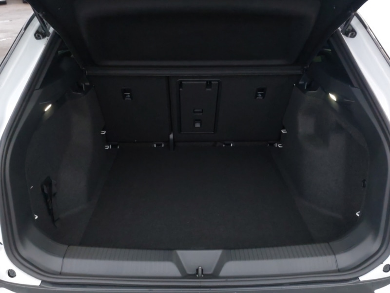 Used Volkswagen ID.4 2025 for sale - 77126643: Photo 8