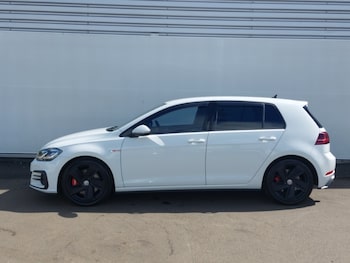 Used Volkswagen Golf 2019 for sale - 78952815: Photo