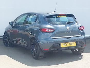 Used Renault Clio 2017 for sale - 79461382: Photo