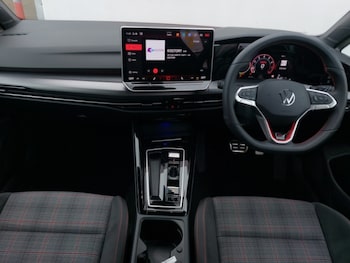 Used Volkswagen Golf 2024 for sale - 78411280: Photo