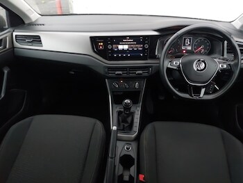 Used Volkswagen Polo 2018 for sale - 76492906: Photo