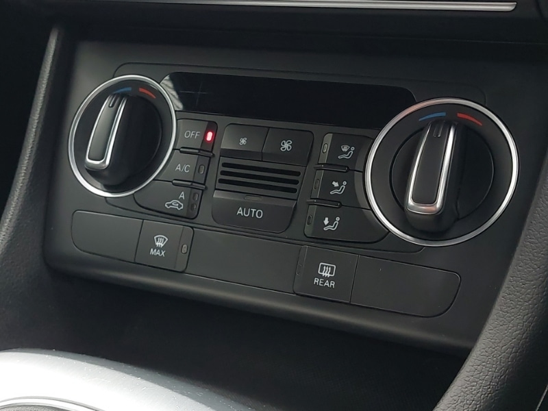 Used Audi Q3 2015 for sale - 76053401: Photo 16