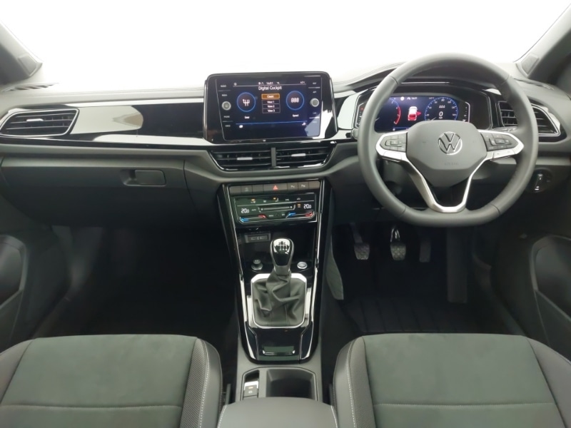 Used Volkswagen T-Roc 2025 for sale - 77228769: Photo 2