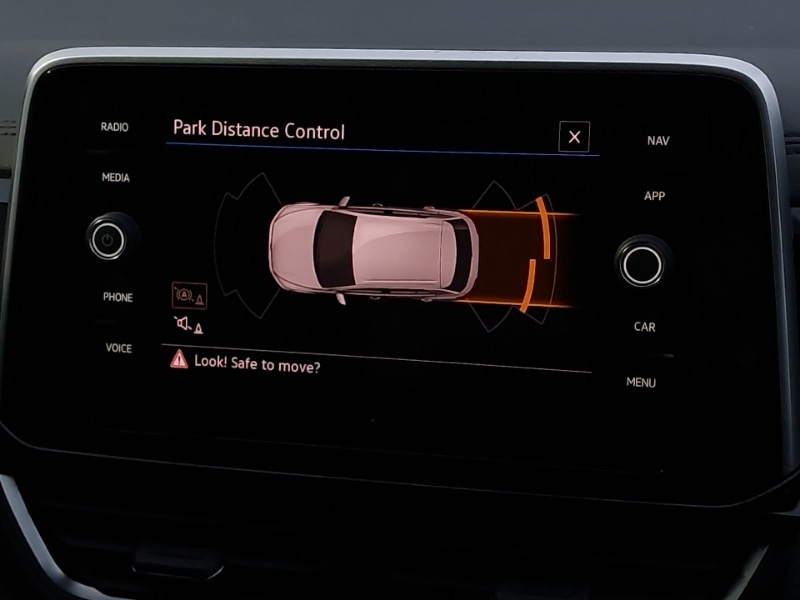 Used Volkswagen T-Roc 2023 for sale - 76465203: Photo 16