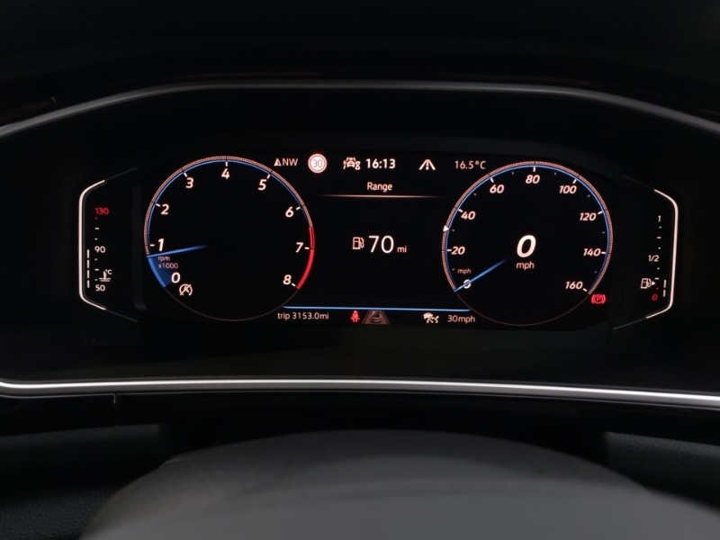 Used Volkswagen T-Roc 2023 for sale - 76465203: Photo 18