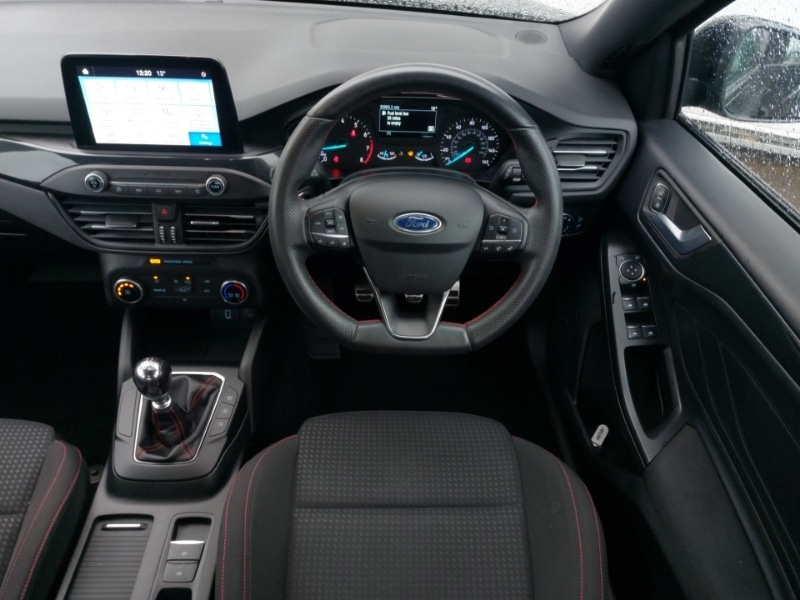 Used Ford Focus 2019 for sale - 76165809: Photo 11