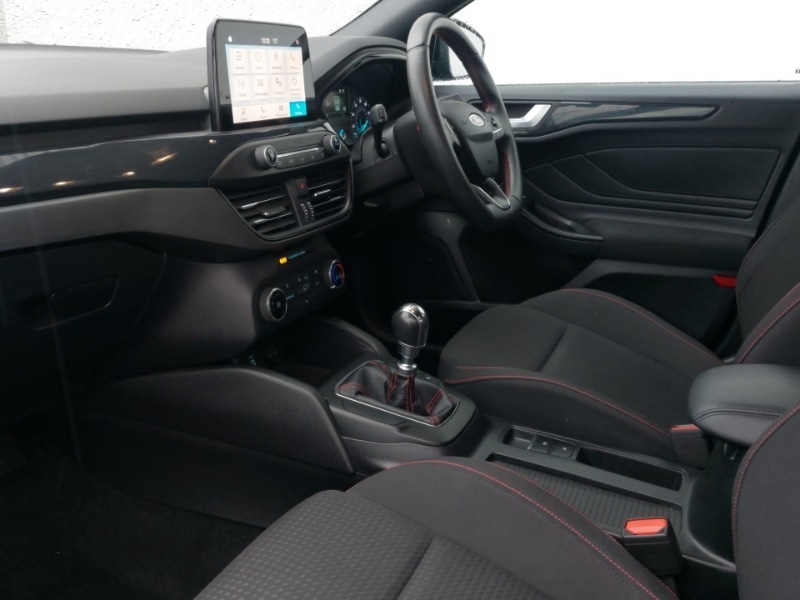 Used Ford Focus 2019 for sale - 76165809: Photo 5