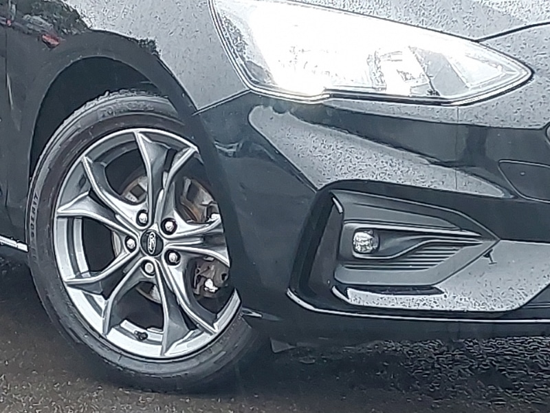 Used Ford Focus 2019 for sale - 76165809: Photo 9